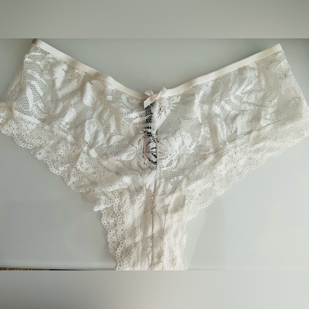 VS white lace panties